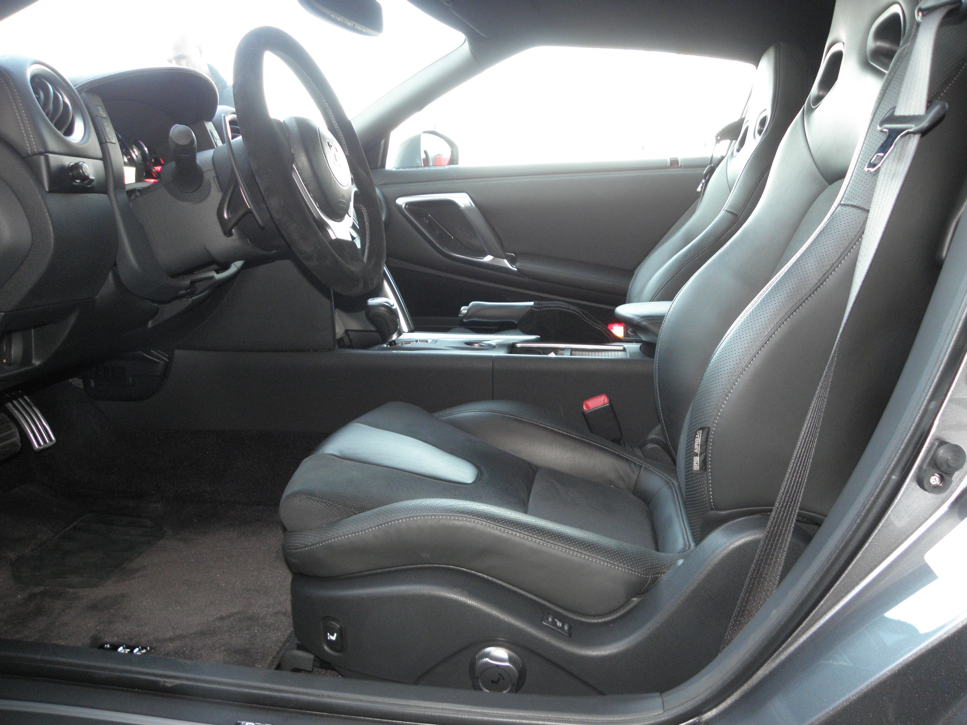 Българи дадоха 600 к.с. на Nissan GT-R