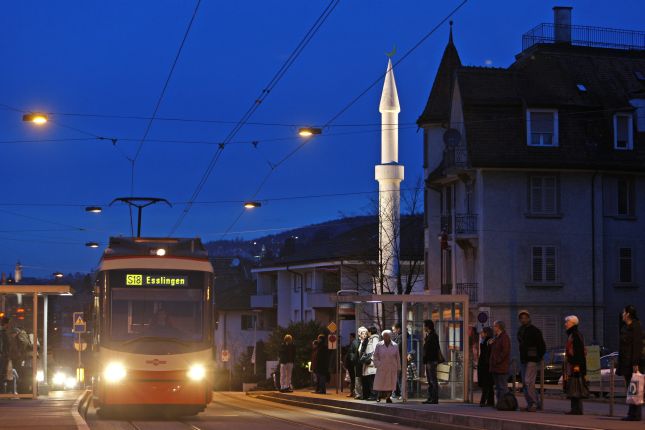 Сигурността на Швейцария може да бъде изложена на опасност