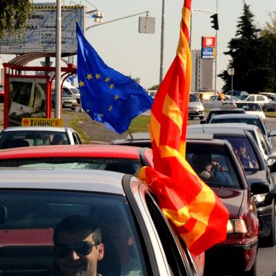 Европейският съюз отмени визите за гражданите на Македония, Сърбия и Черна гора