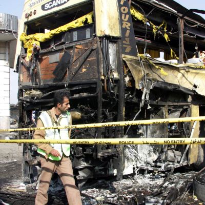 Експлозия в автобус уби трима иранци в Сирия