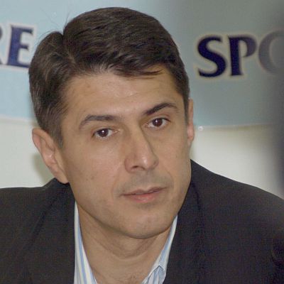 Проверяват властта за конфликт на интереси