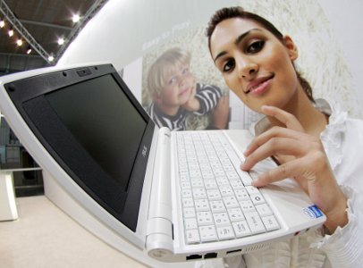 ASUS заема трето място по производство на ноутбуци