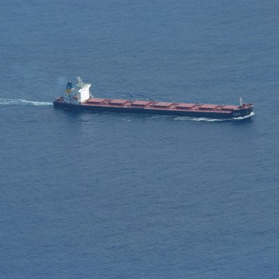 Няма искане за откуп за отвлечения британски кораб