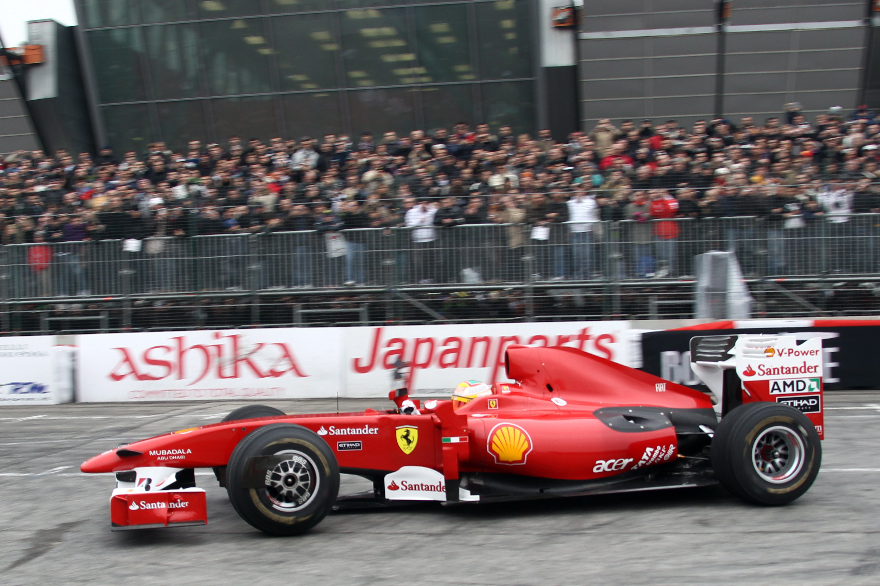 Ферари представя болида си за новия сезон на 3-и февруари