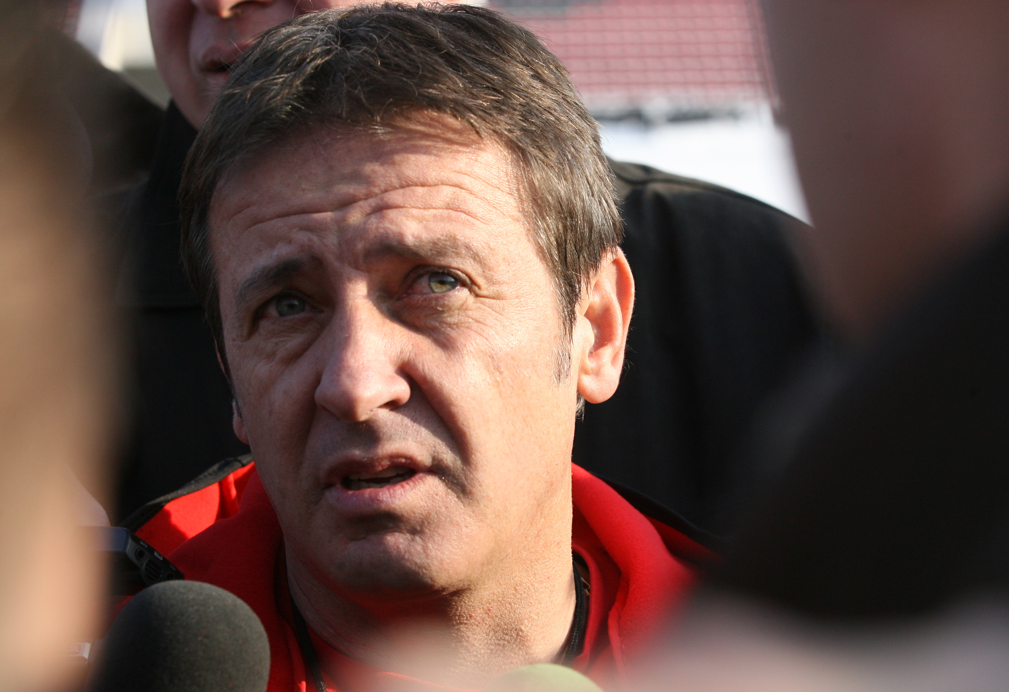 Треньорът на Локомотив София се закани на ЦСКА