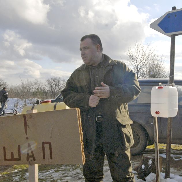 Битката с шапа започна от 500 животни