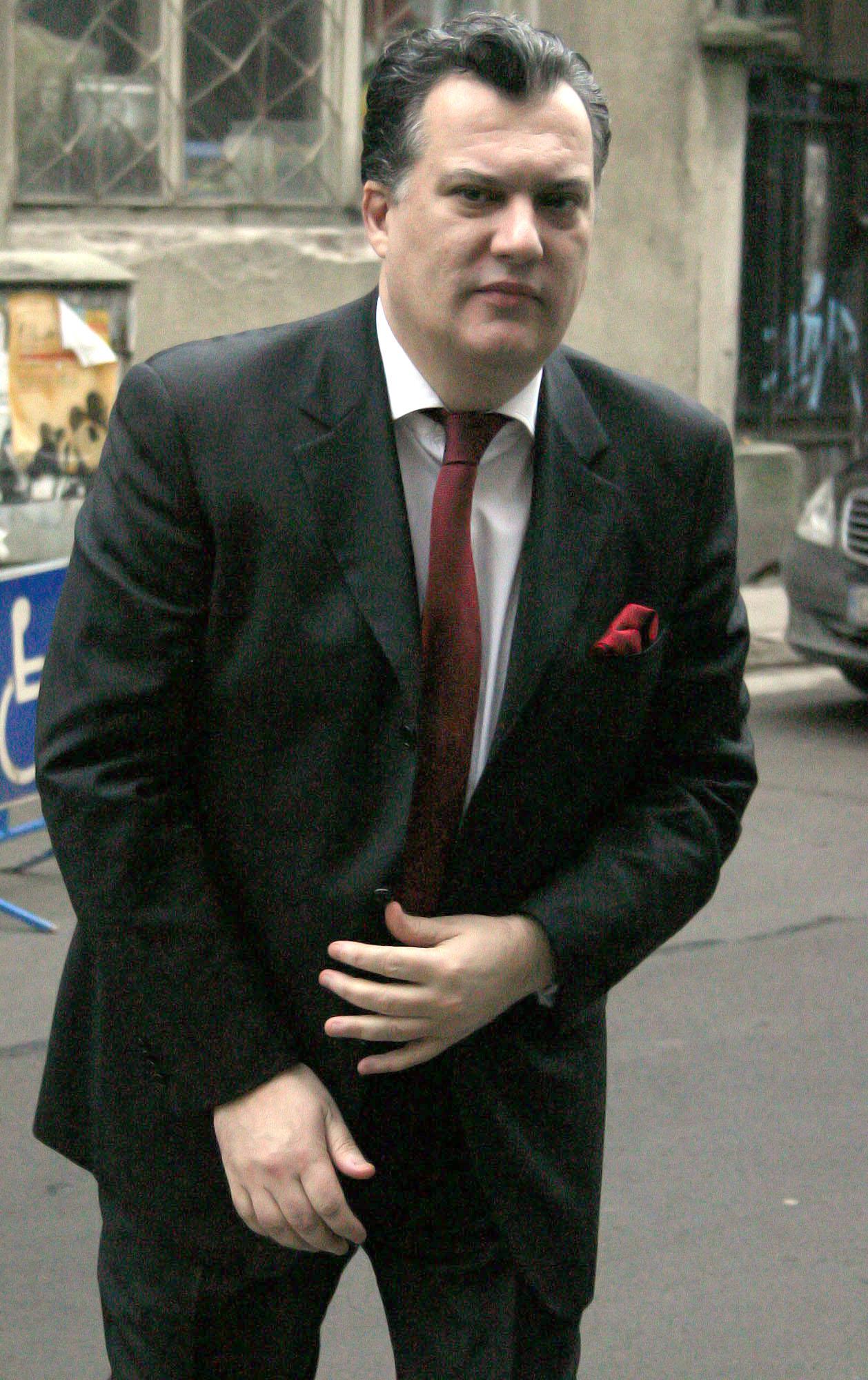 Юристът защитавал Михаил Михов (на снимката) по делото за отнетия му лиценз