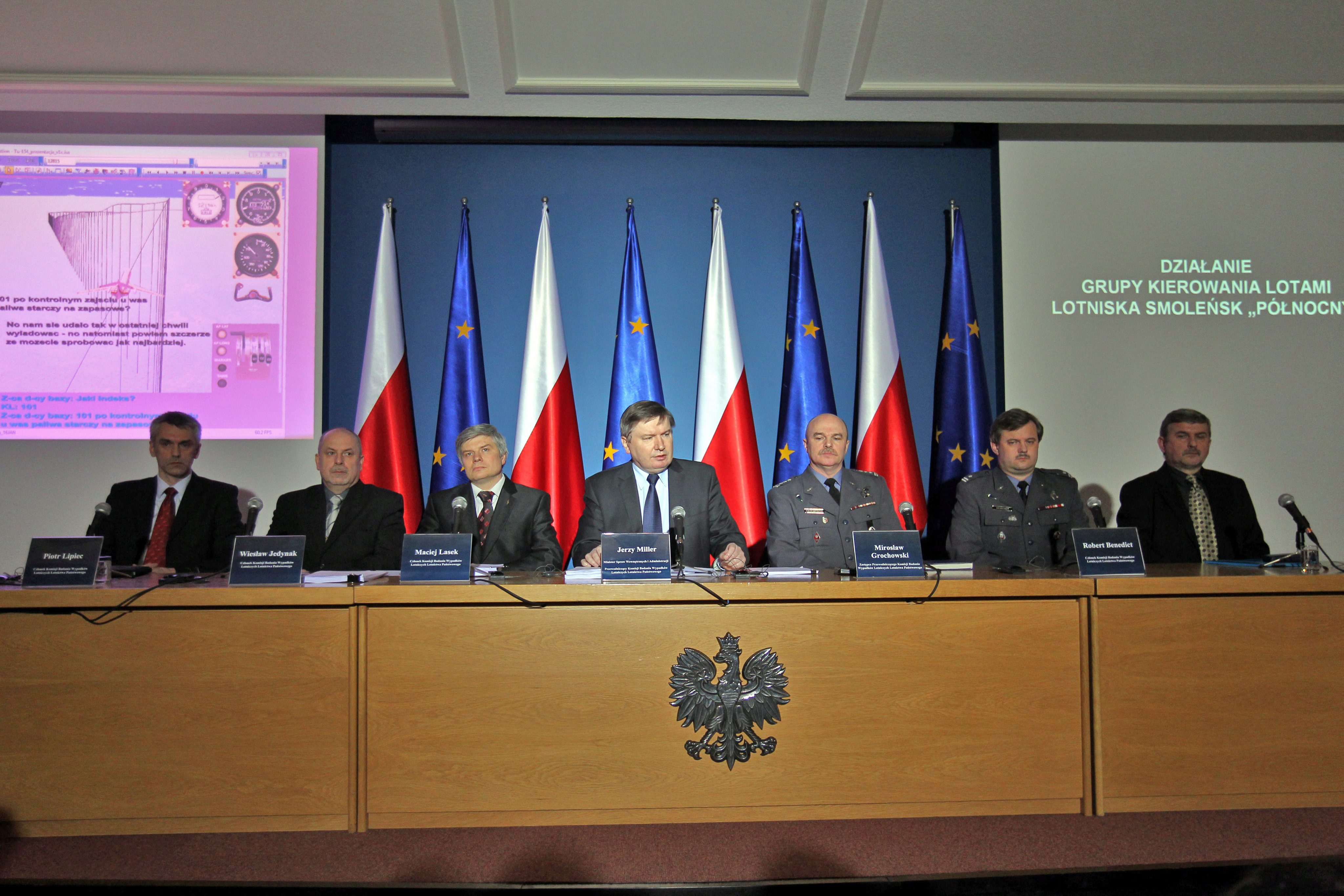 Полша обвини руските диспечери за катастрофата