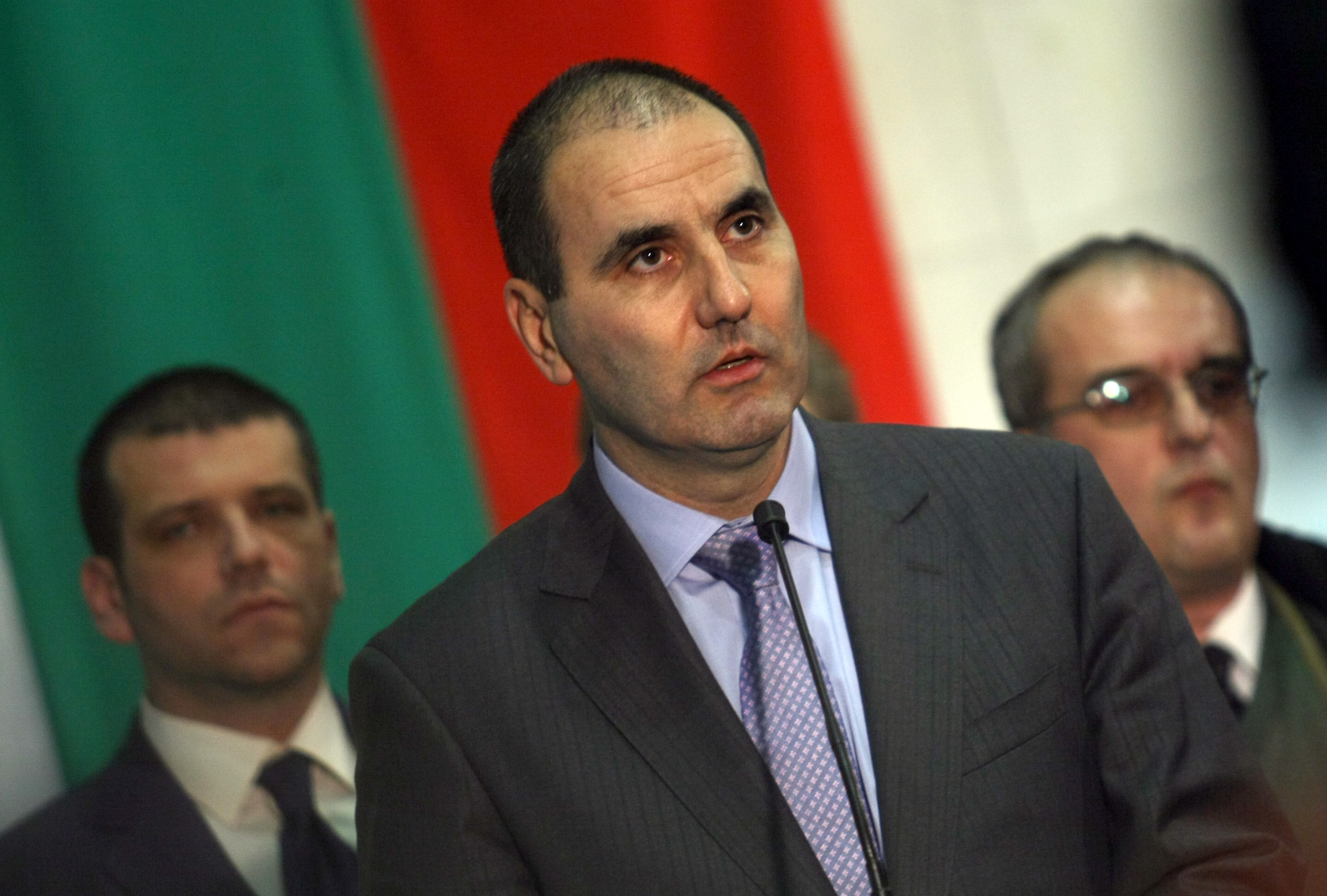 МВР и такситата с обща честота?