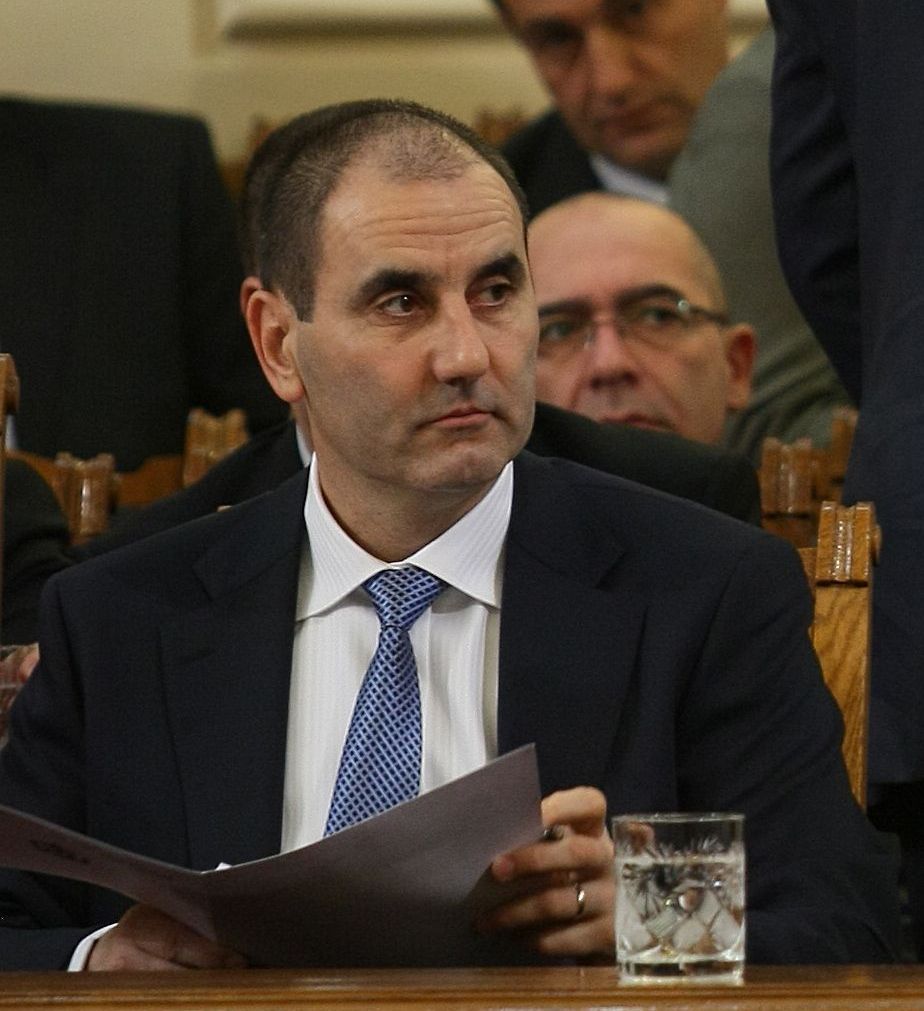 Цветанов: Ние сме на мушката на организираната престъпност