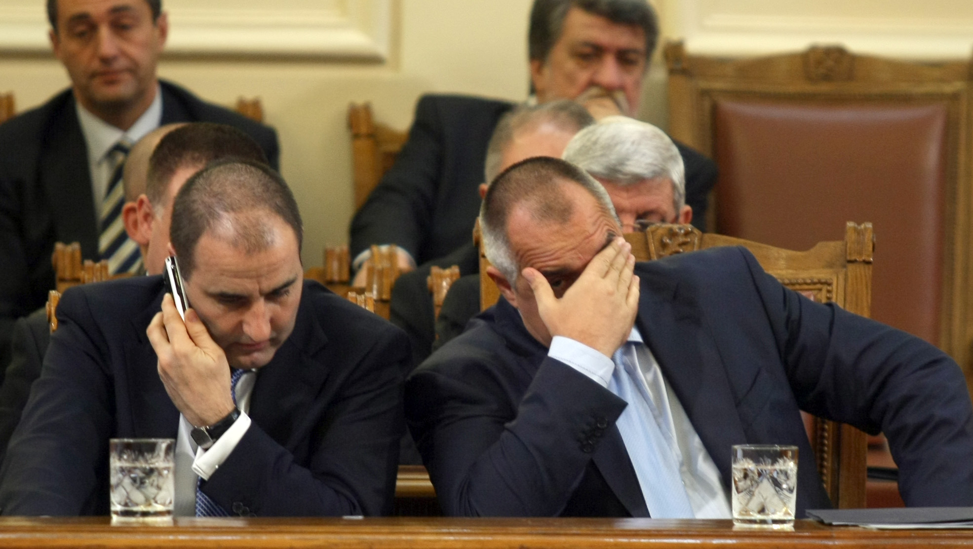 Вотът е за цялостната политика на правителството във всички сфери
