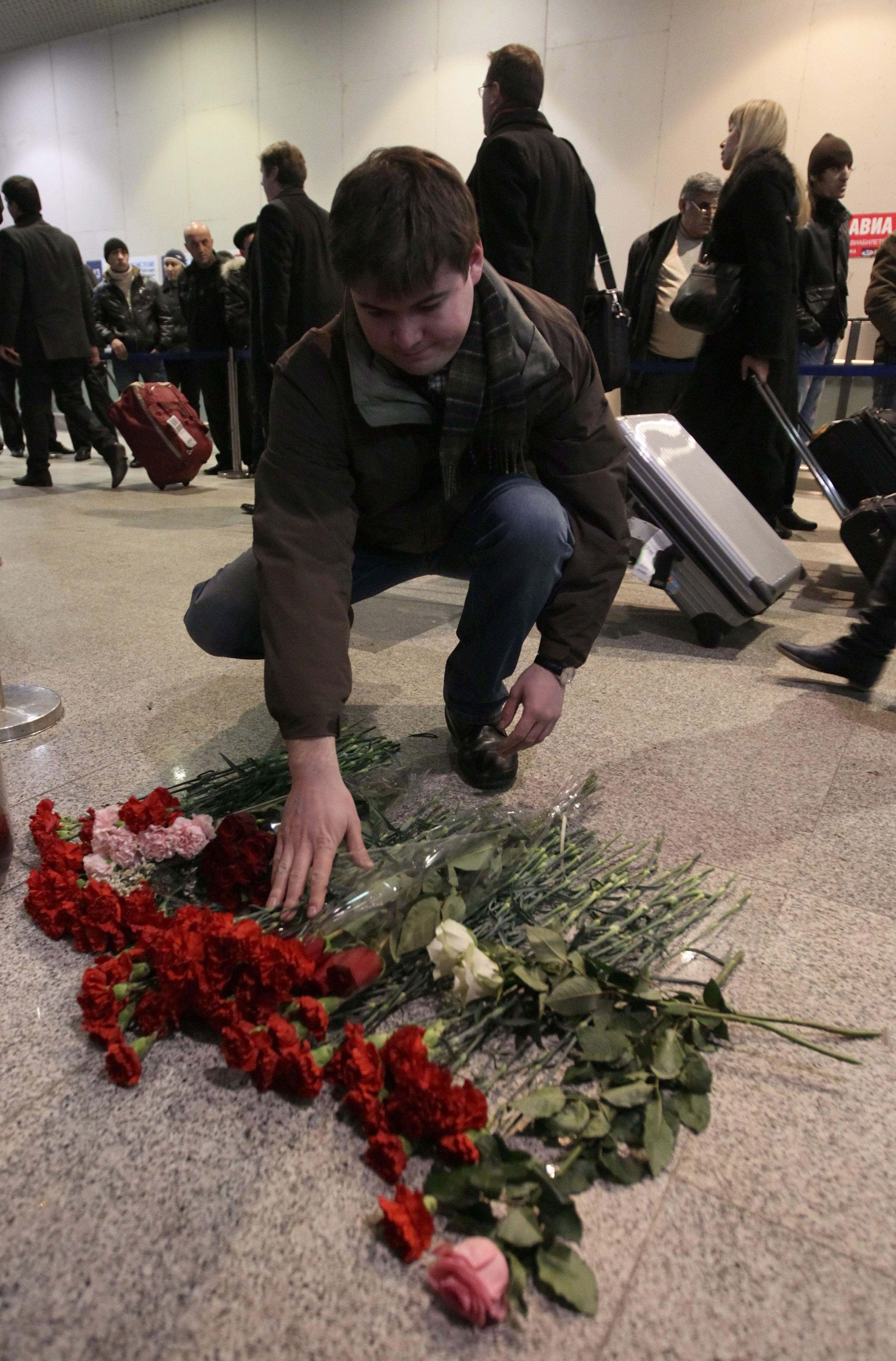 36 души загинаха при атентата на летище Домодедово