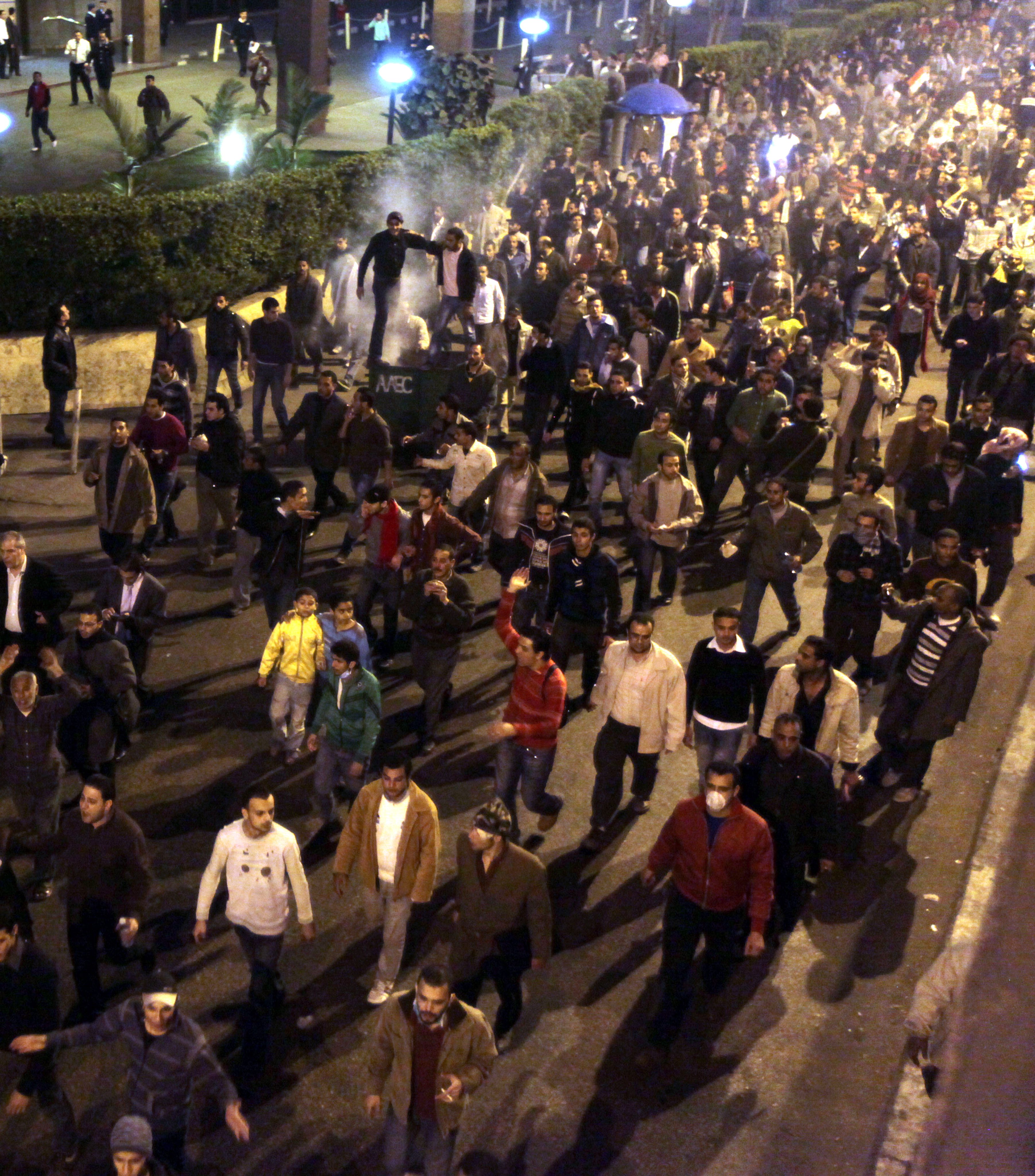 Има опасност оказалите се на свобода престъпници да влошат още повече ситуацията в Египет
