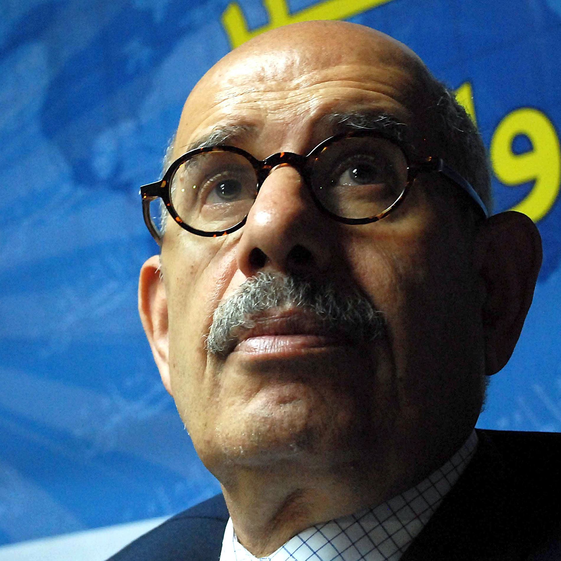 Мохамед ел Барадеи готов да поеме властта в Египет