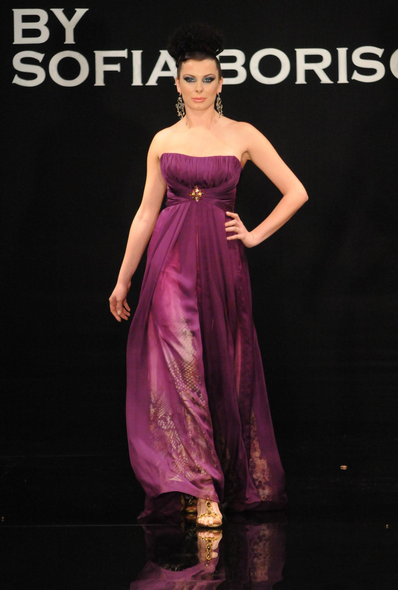 Елена Тихомирова
