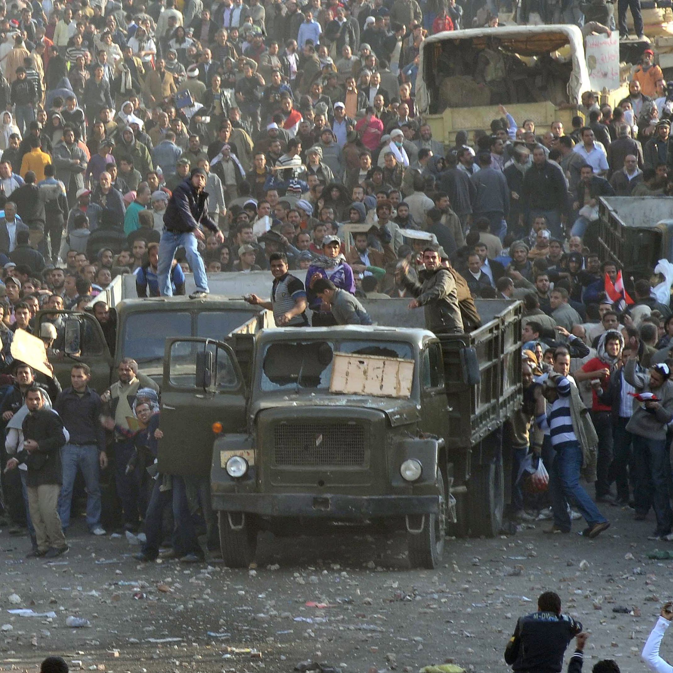 Центърът на Кайро се превърна в бойно поле