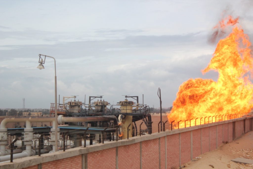 Подаването на природен газ било спряно, за да се избегне изтичането на мястото на експлозията