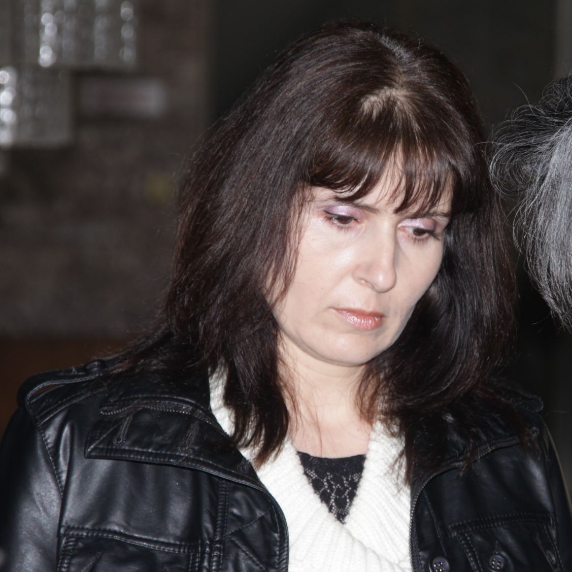 Учителката, обрала банка, помоли съда за условна присъда