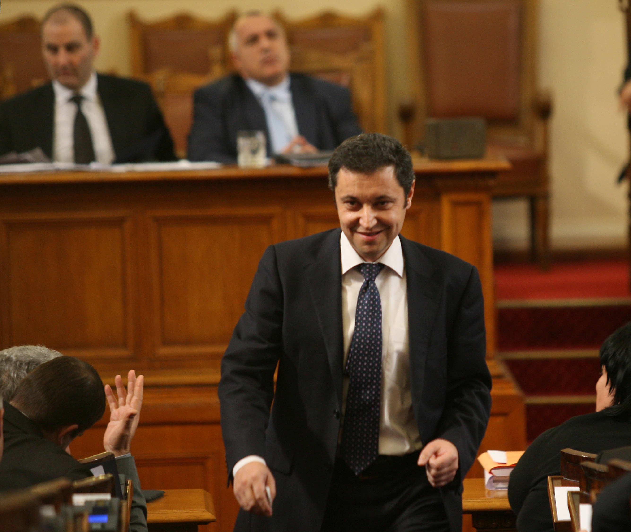Яне Янев в парламента