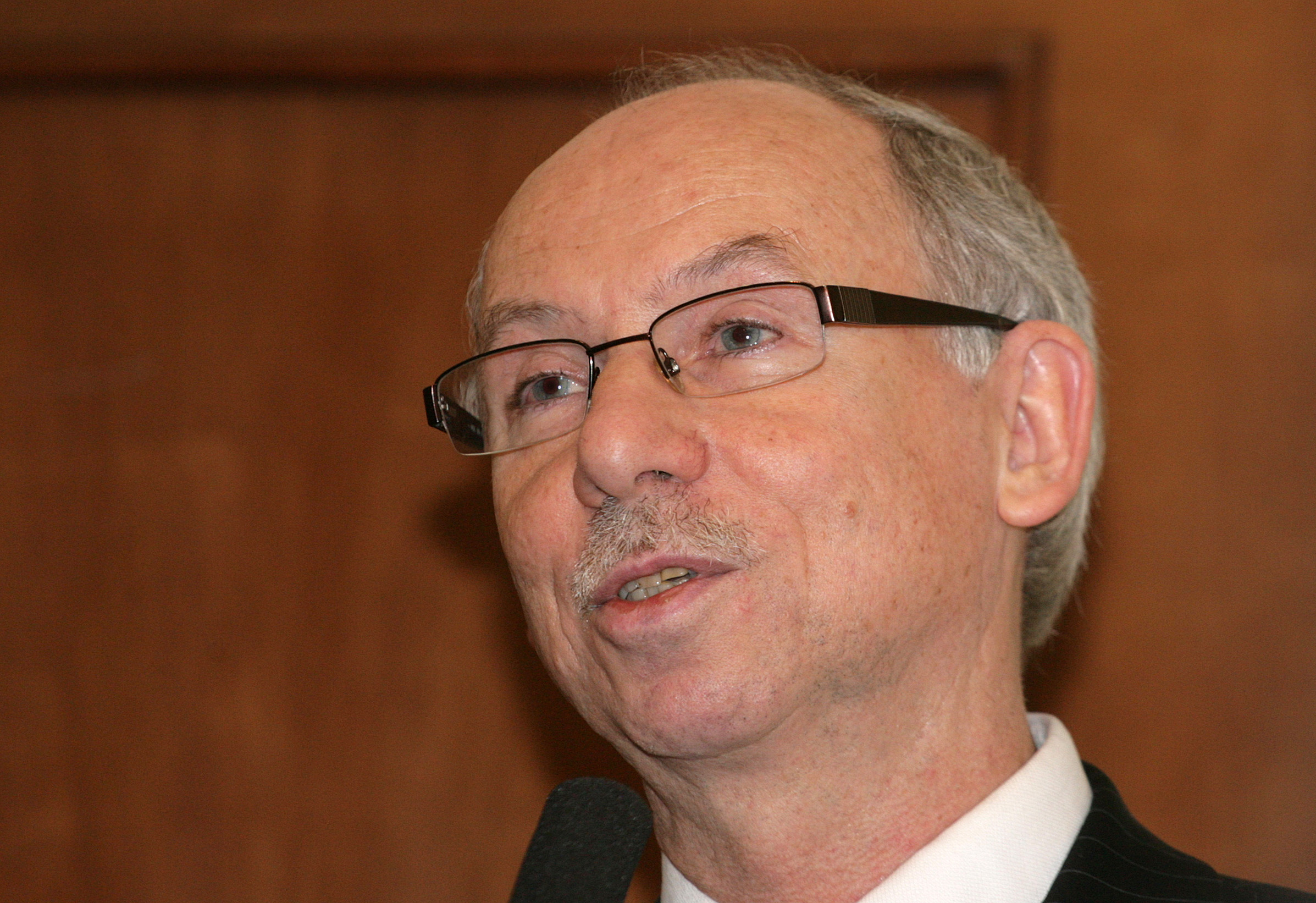 Премиерът се похвали с подкрепа от четирима еврокомисари