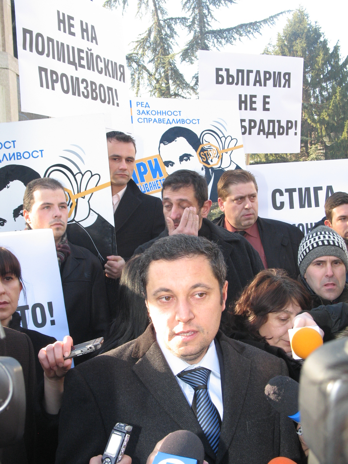 РЗС в НАП: Цветанов е укрил 1 млн. лева данъци