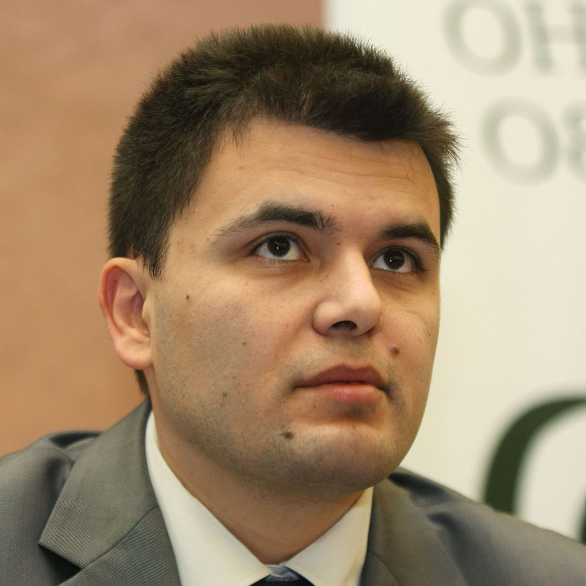 Експерт: При разпад на еврозоната се връзваме към марката
