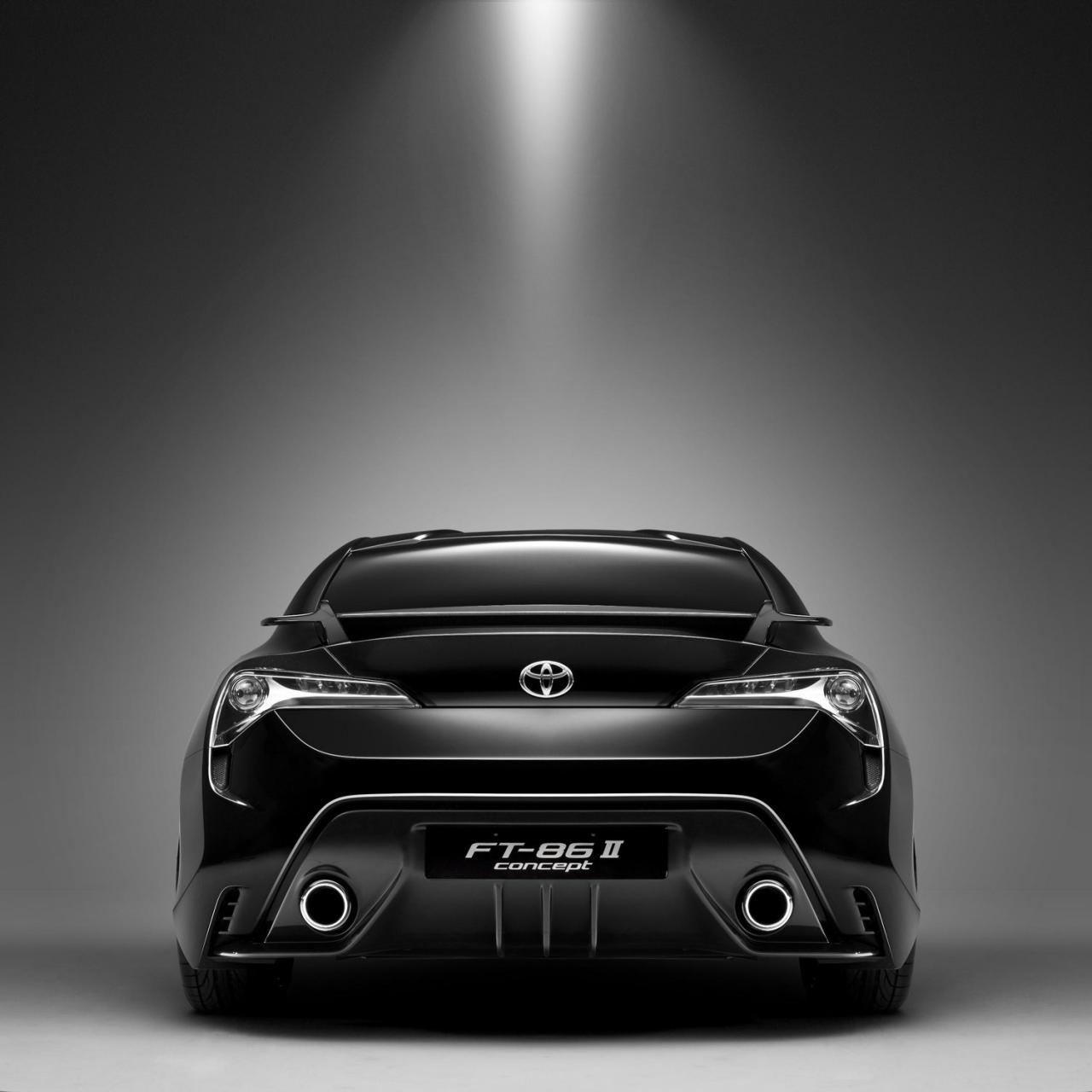 Черен спортист от Toyota в Женева