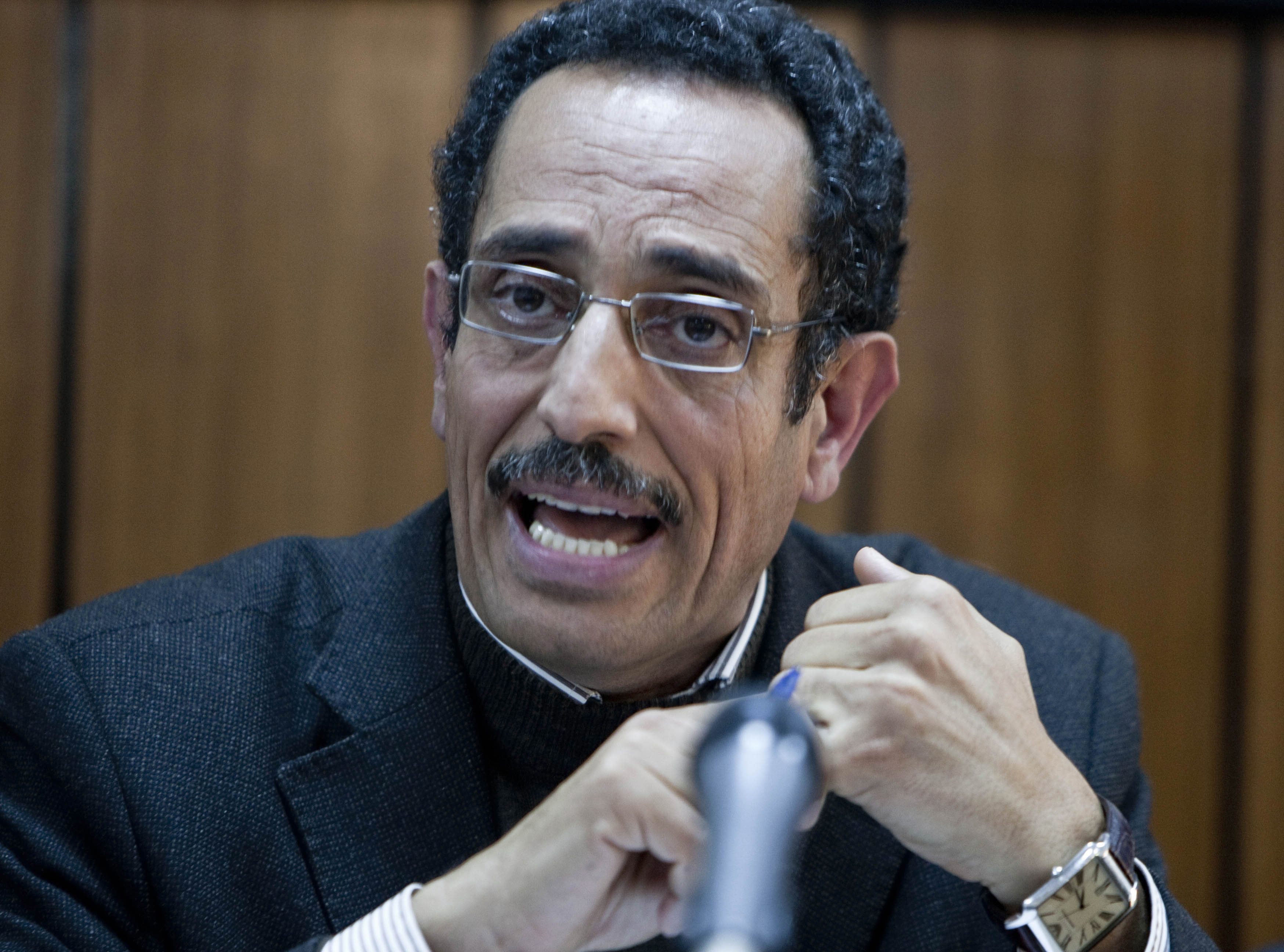 Бившият министър на правосъдието Мустафа Абдел Джалил сега оглавява Либийския национален съвет