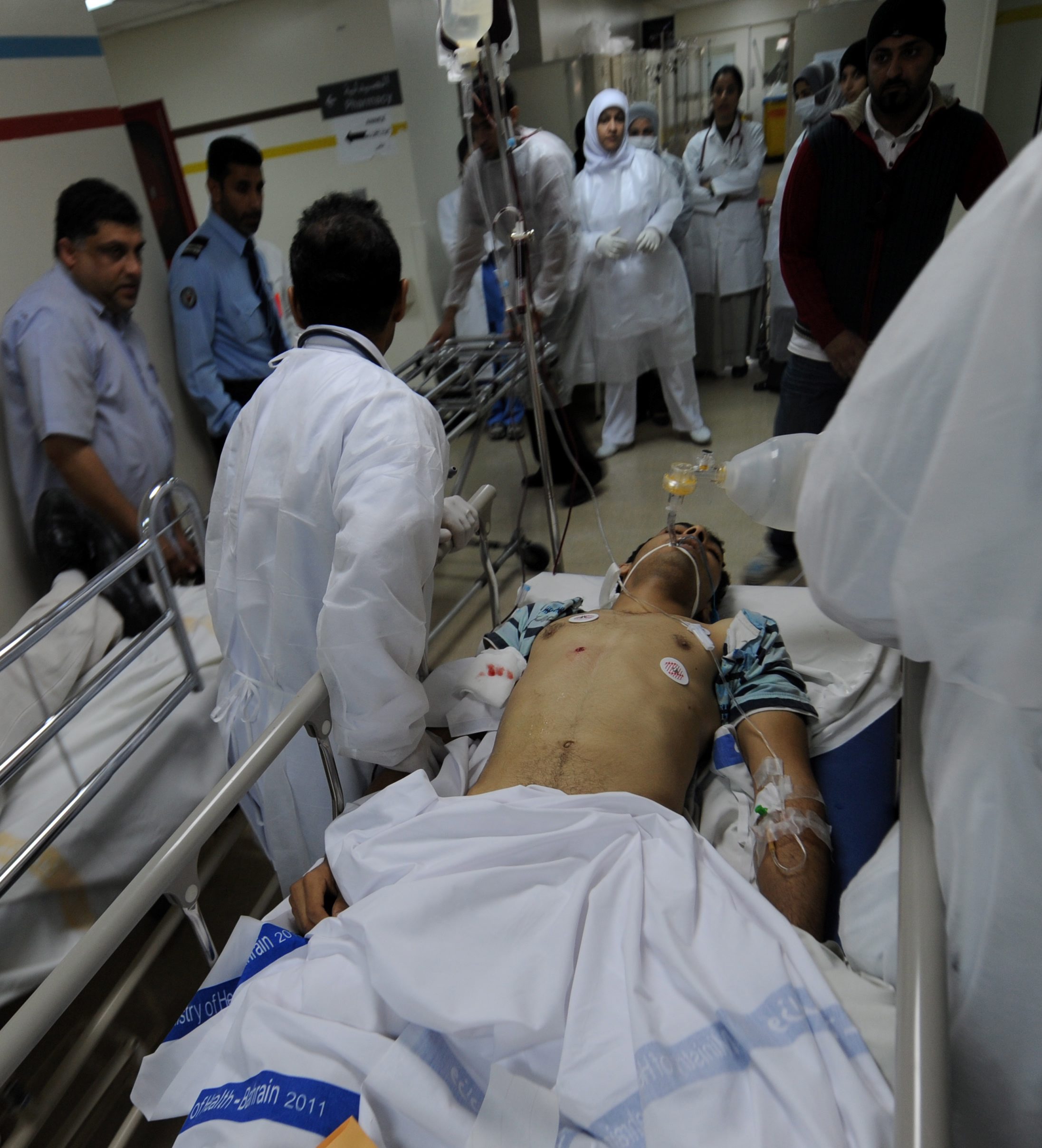 Стотици бяха ранени при размирици в Бахрейн