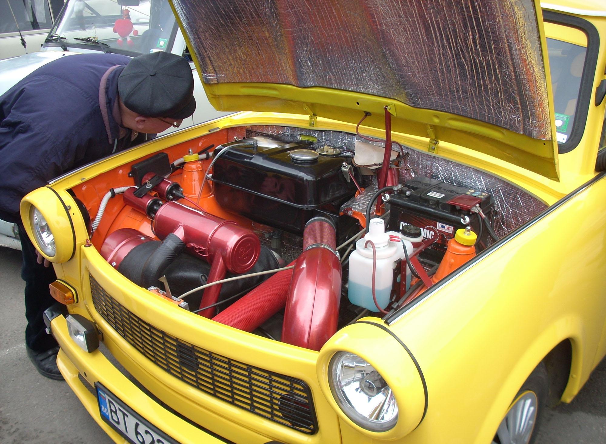 Шофьори: За трабанта няма криза