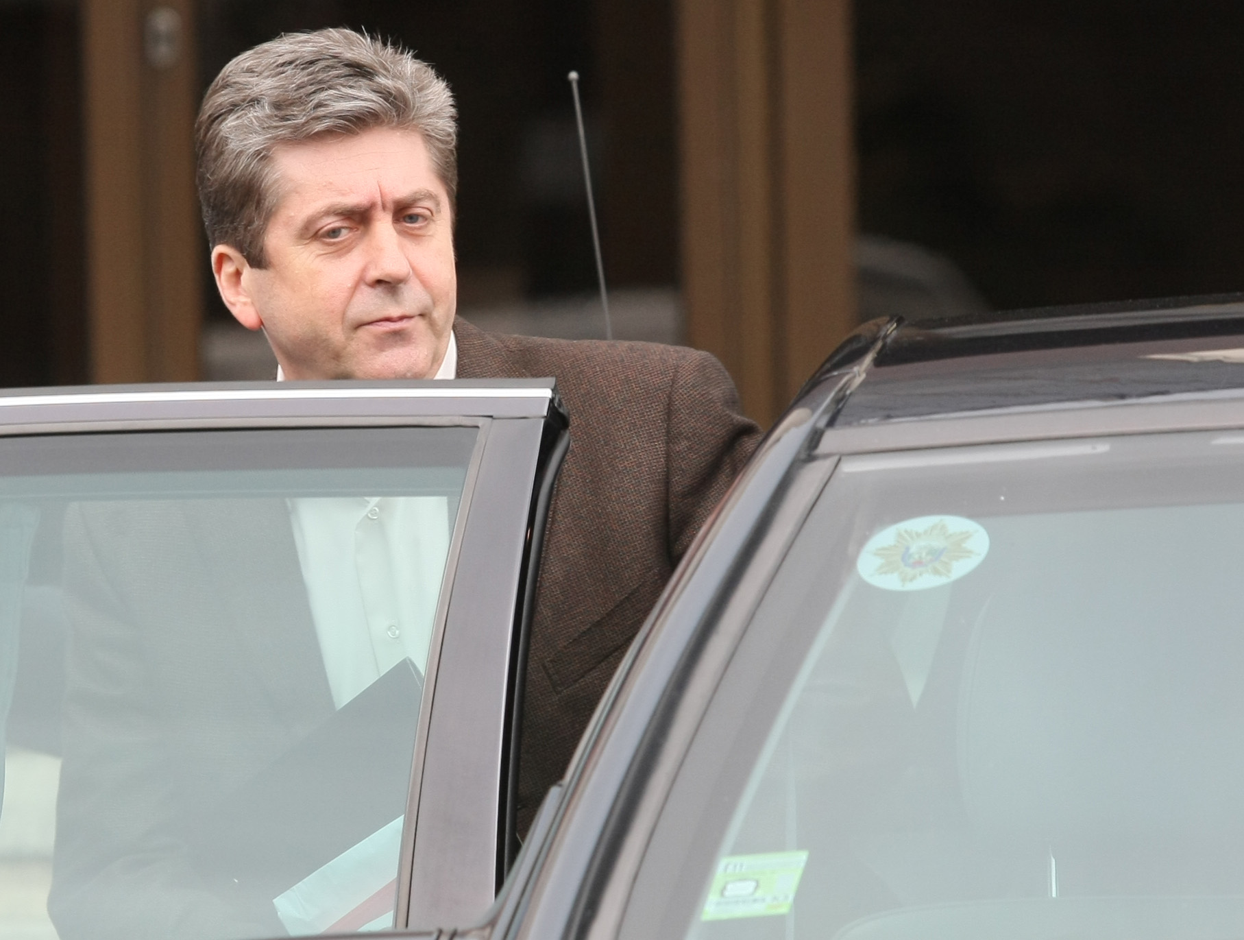 АБВ: Министрите да се лекуват в общински болници