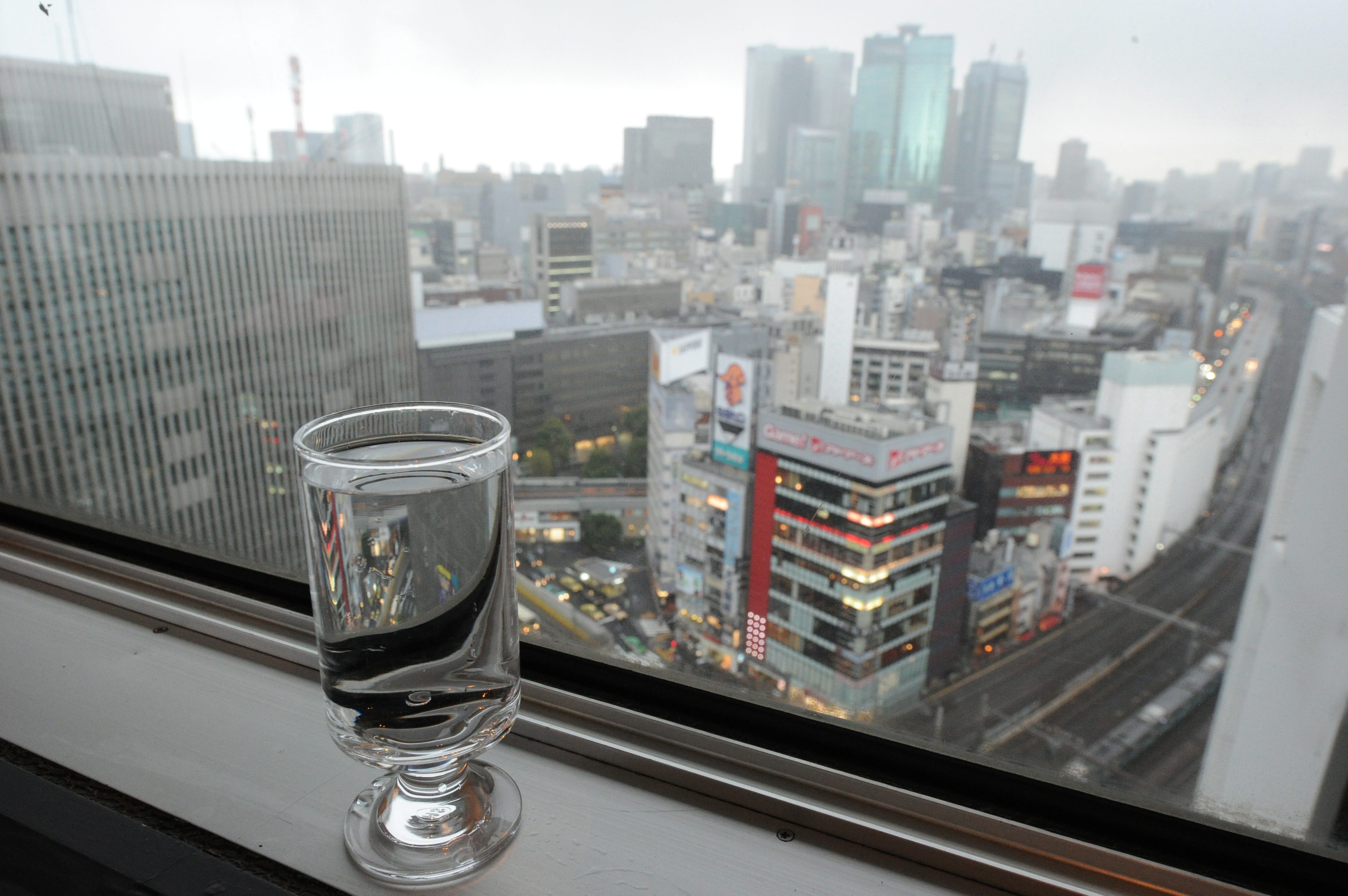 Властите в Токио препоръчаха бебетата да не пият чешмяна вода заради радиация над допустимите равнища