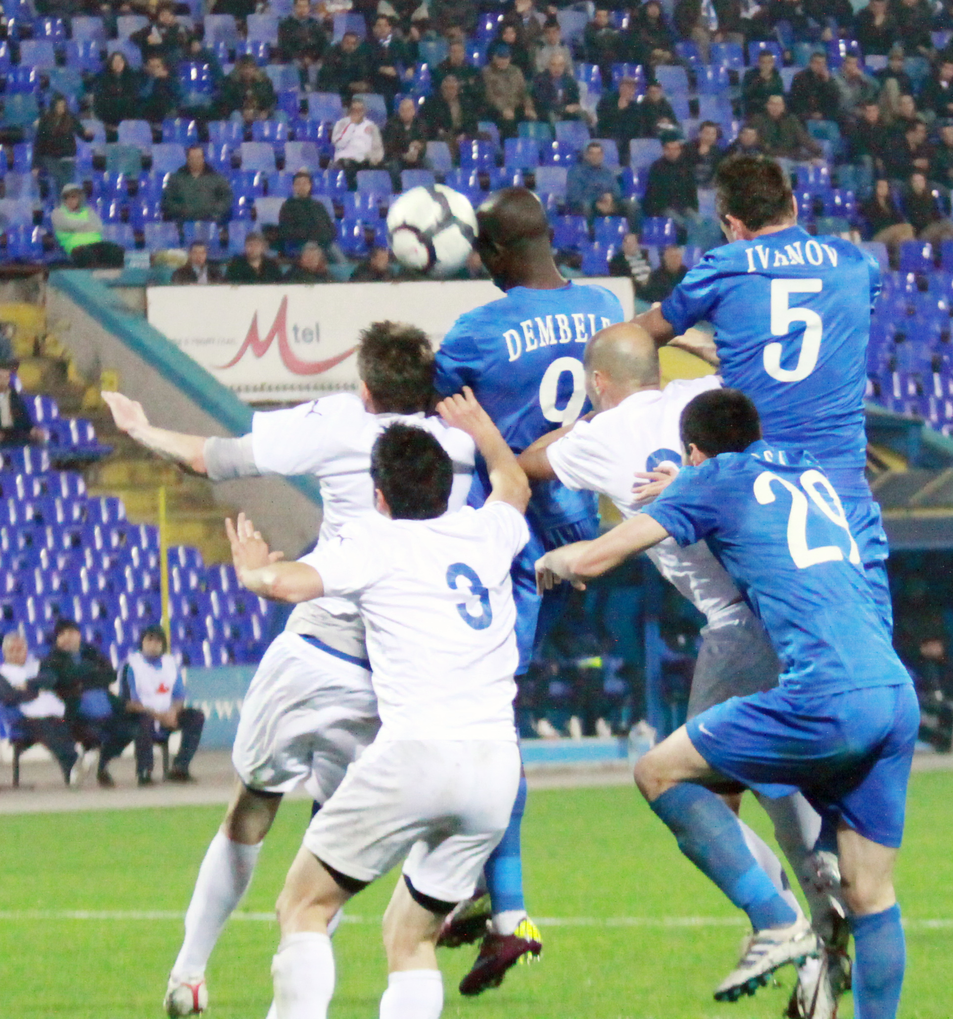 Левски победи Видима Раковски с 2:0