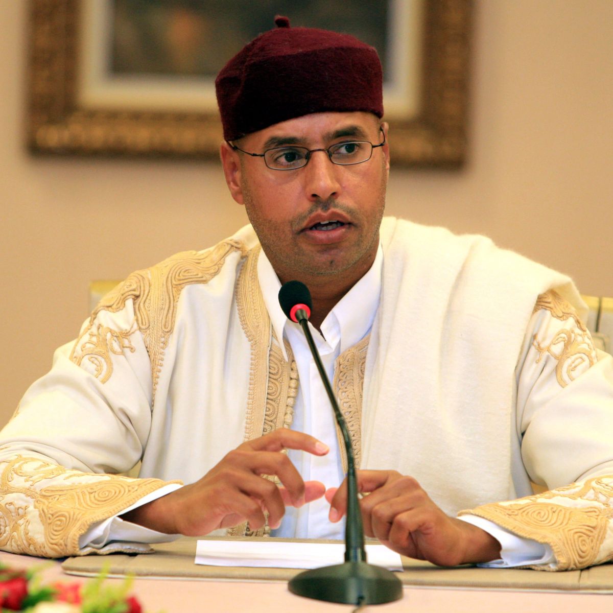 ЕС отхвърли варианта Кадафи-син да поеме властта в Либия