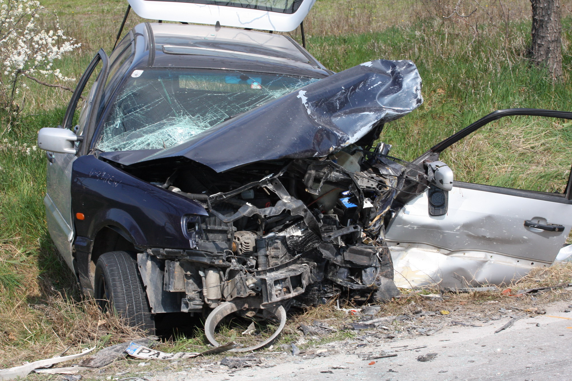 Съпрузи загинаха при челен сблъсък край Пазарджик