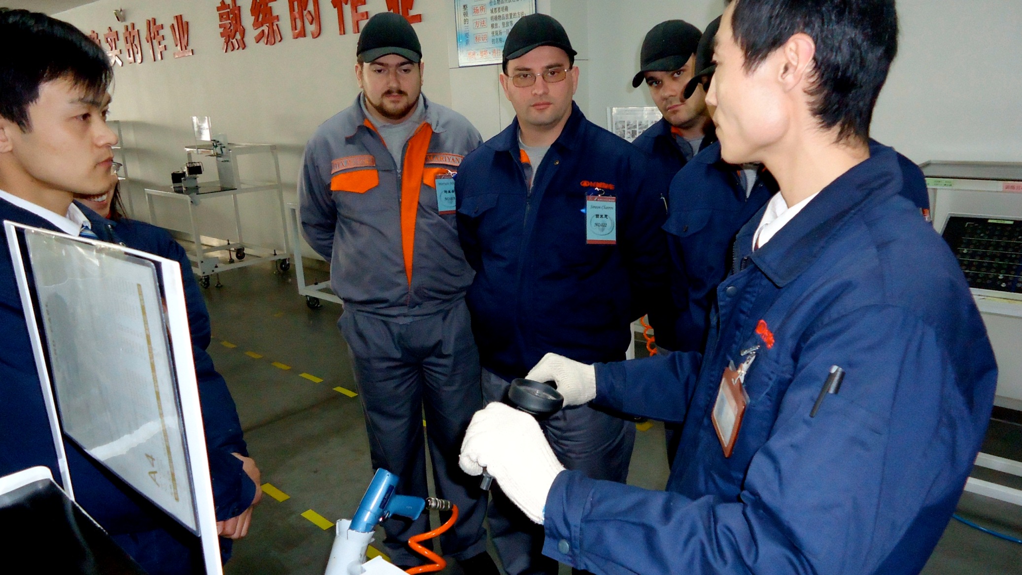 Първата българска кола бе направена в Китай