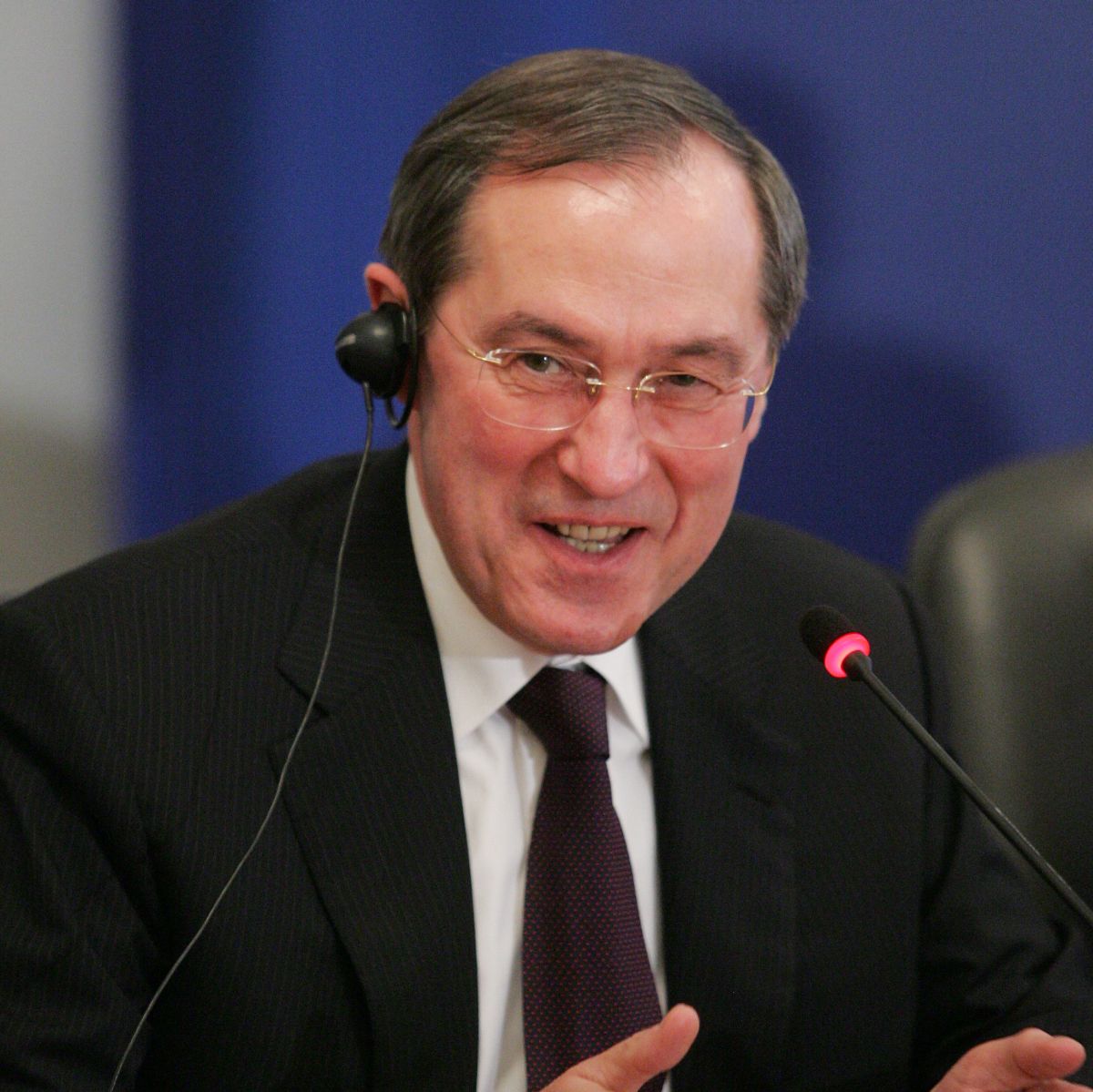 Франция изпраща офицери по българските граници