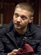 Джереми Ренър - с главна роля в шпионския екшън-трилър “The Bourne Legacy”