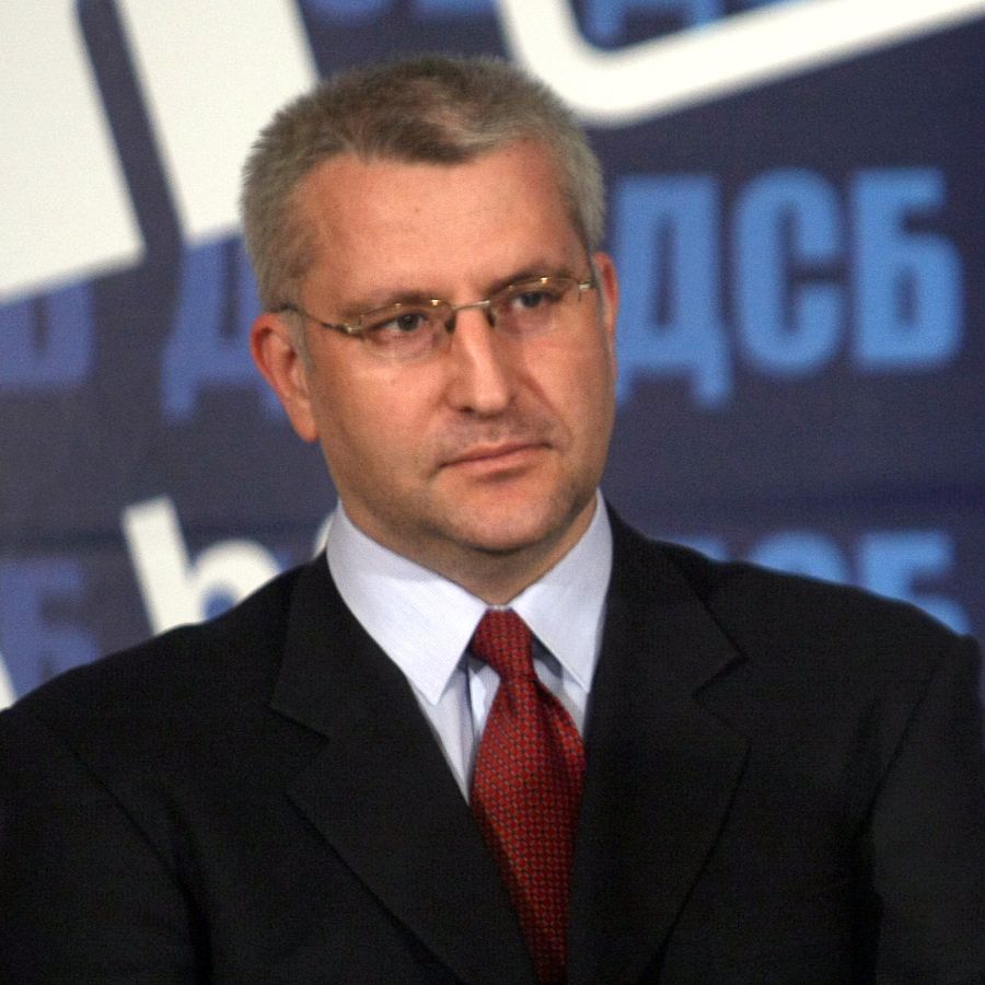 Светослав Малинов срещу Румен Христов на вътрешни избори?