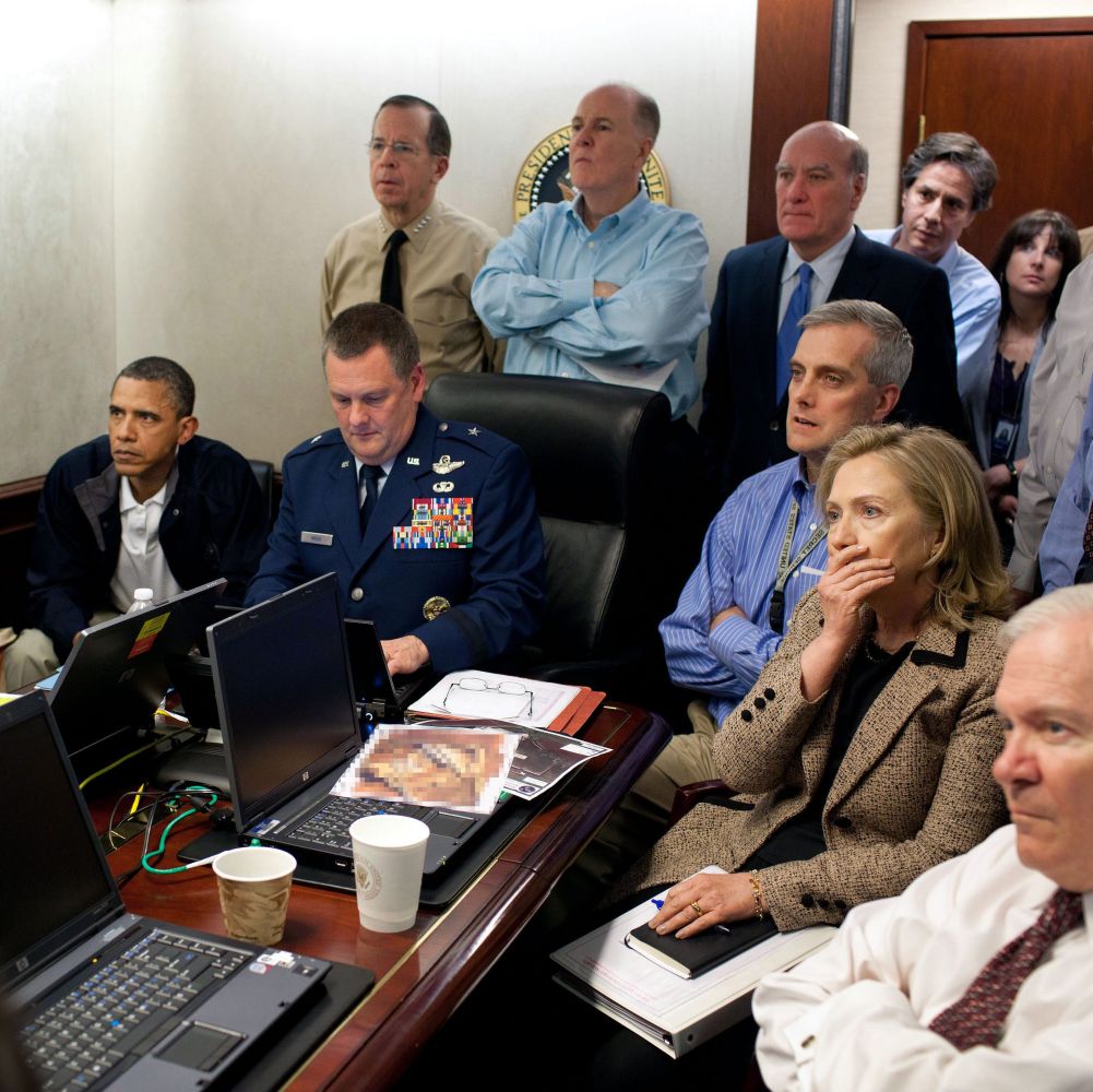 Екипът на Барак Обама наблюдава операцията по ликвидирането на Осама бин Ладен