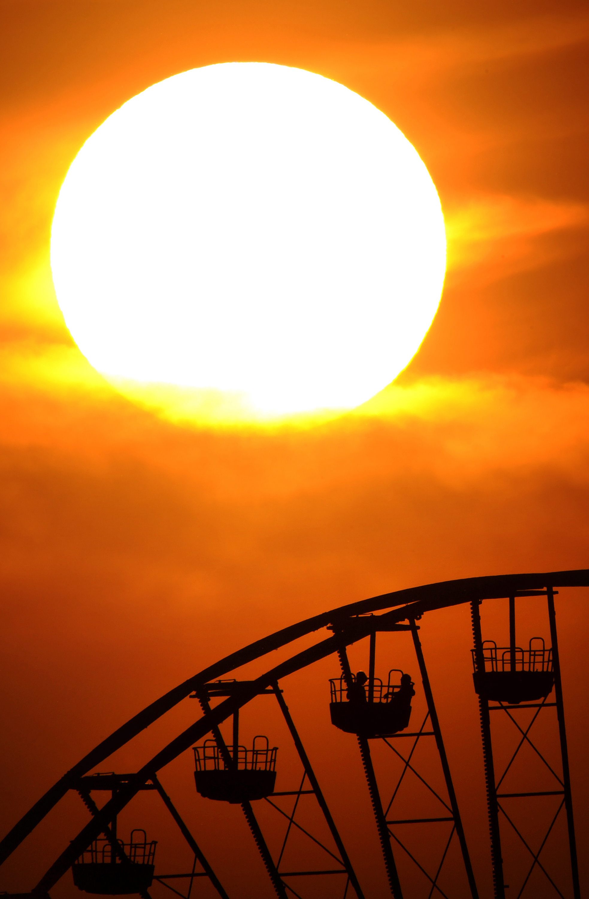 От утре започва продължителен горещ и сух период.