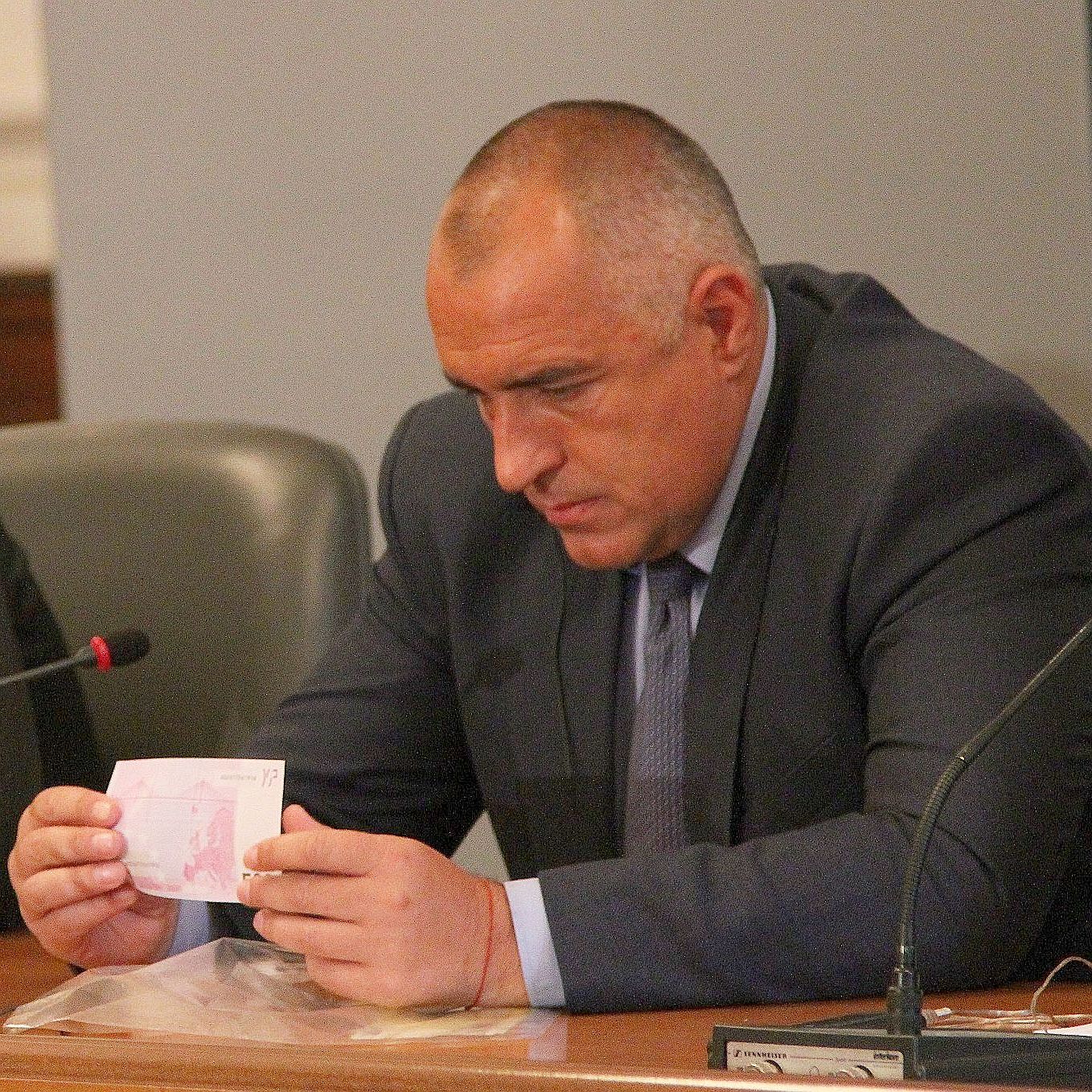 Борисов оцени МВР като ”луд умора няма, само се поти”