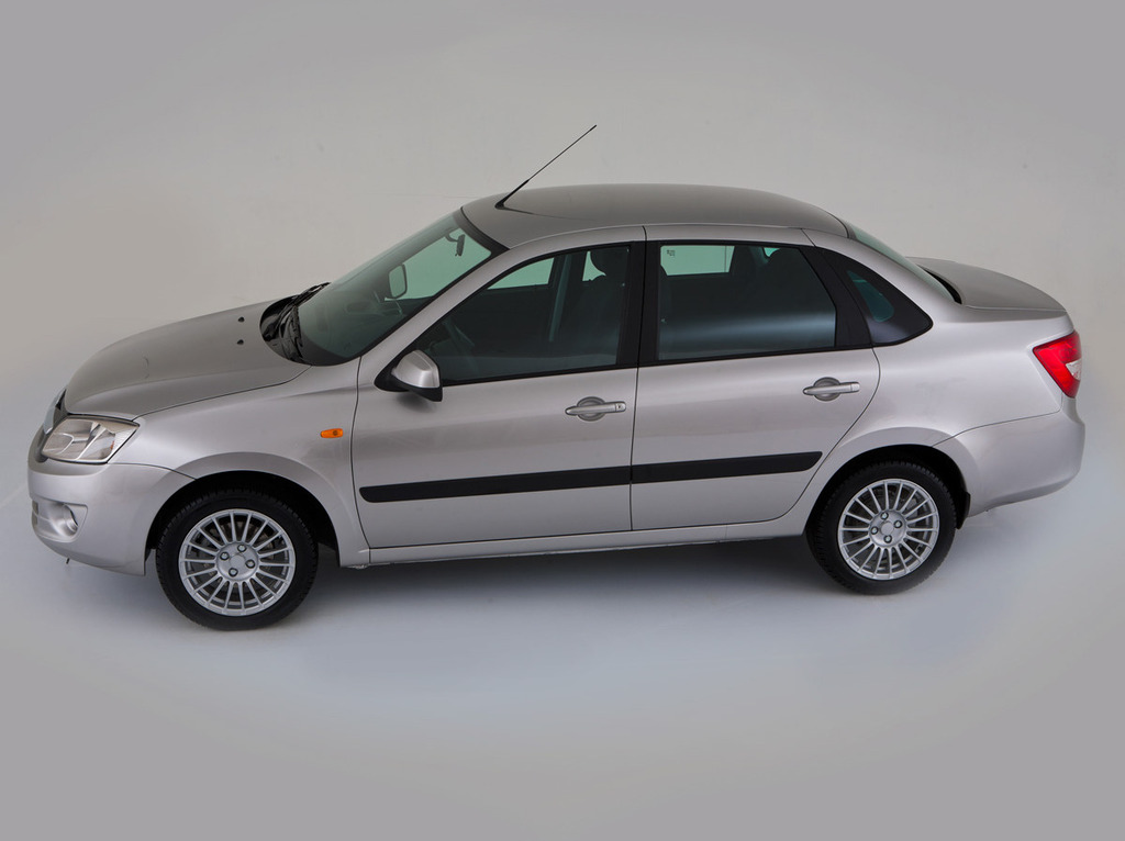 Lada Granta в продажба от декември