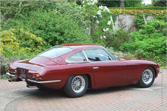 Lamborghini 400 GT на Пол Макартни отива на търг