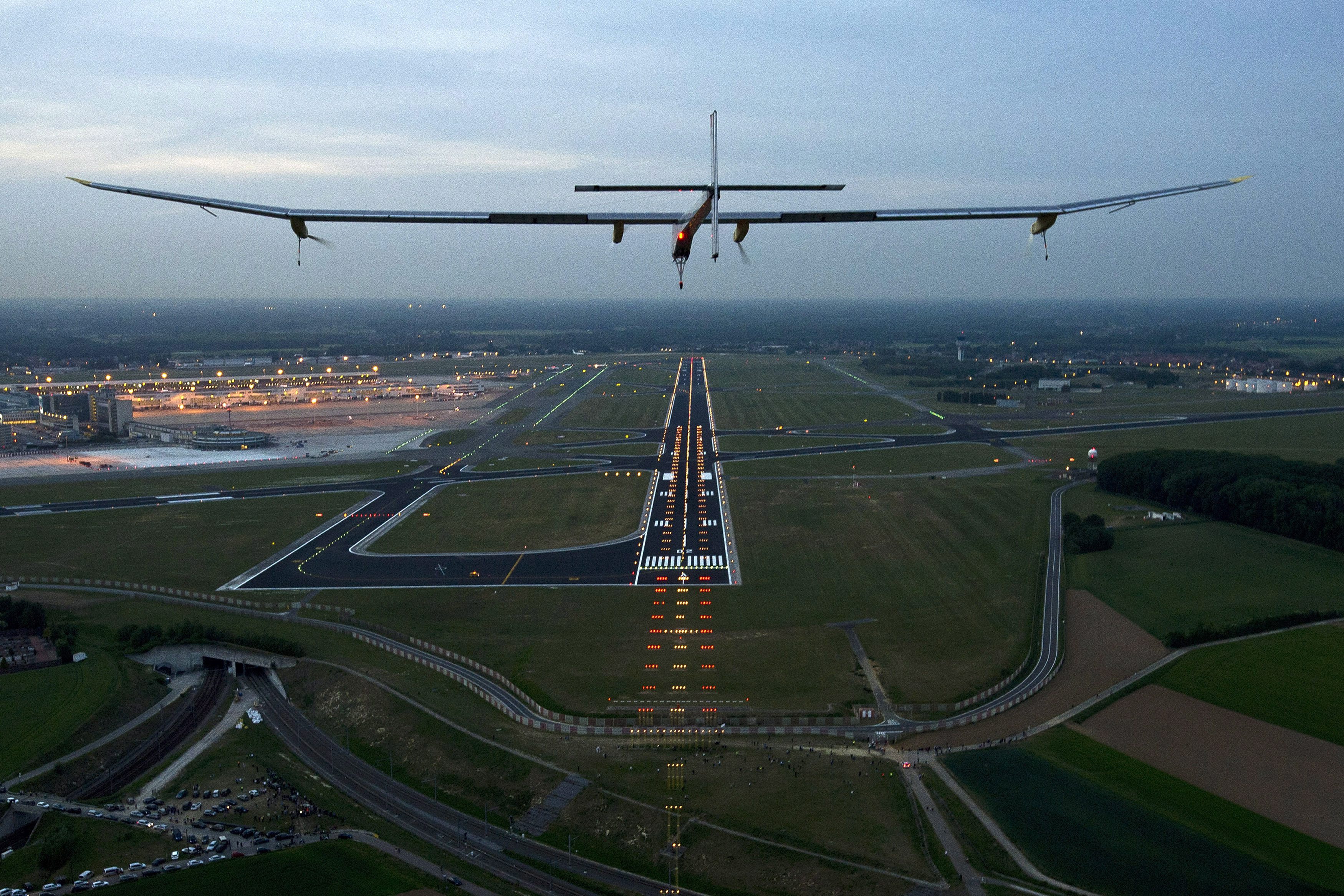 ”Слънчев импулс”