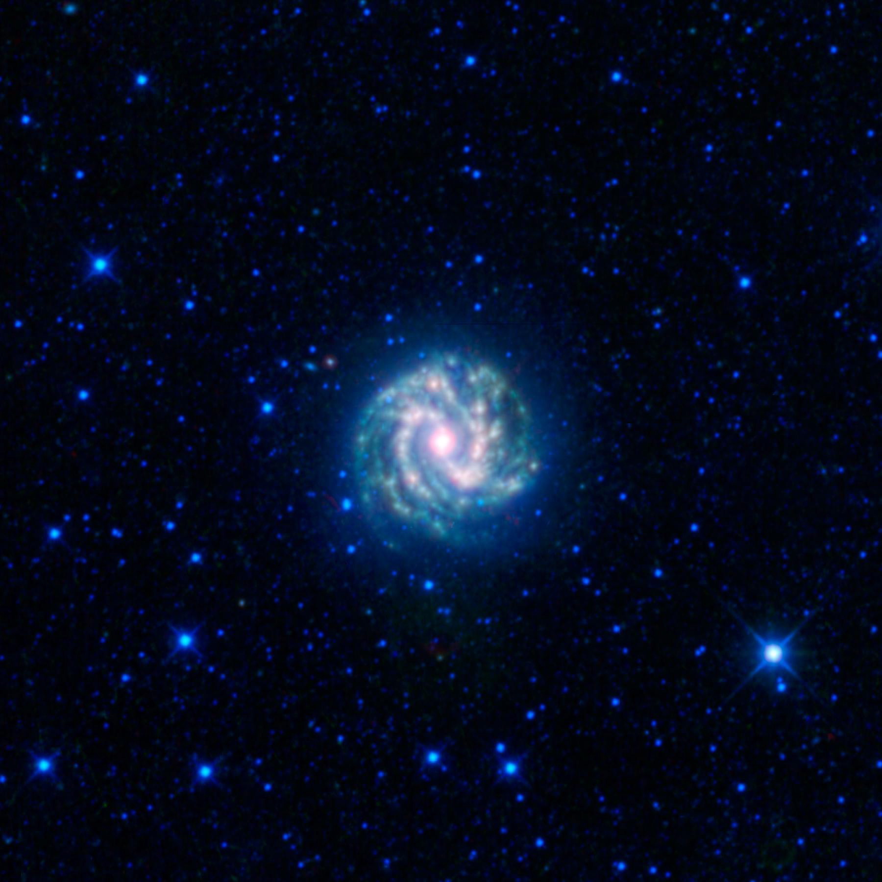 „Възможно е и ние също да се окажем в правоъгълна галактика“, отбелязва един от учените (снимка архив)