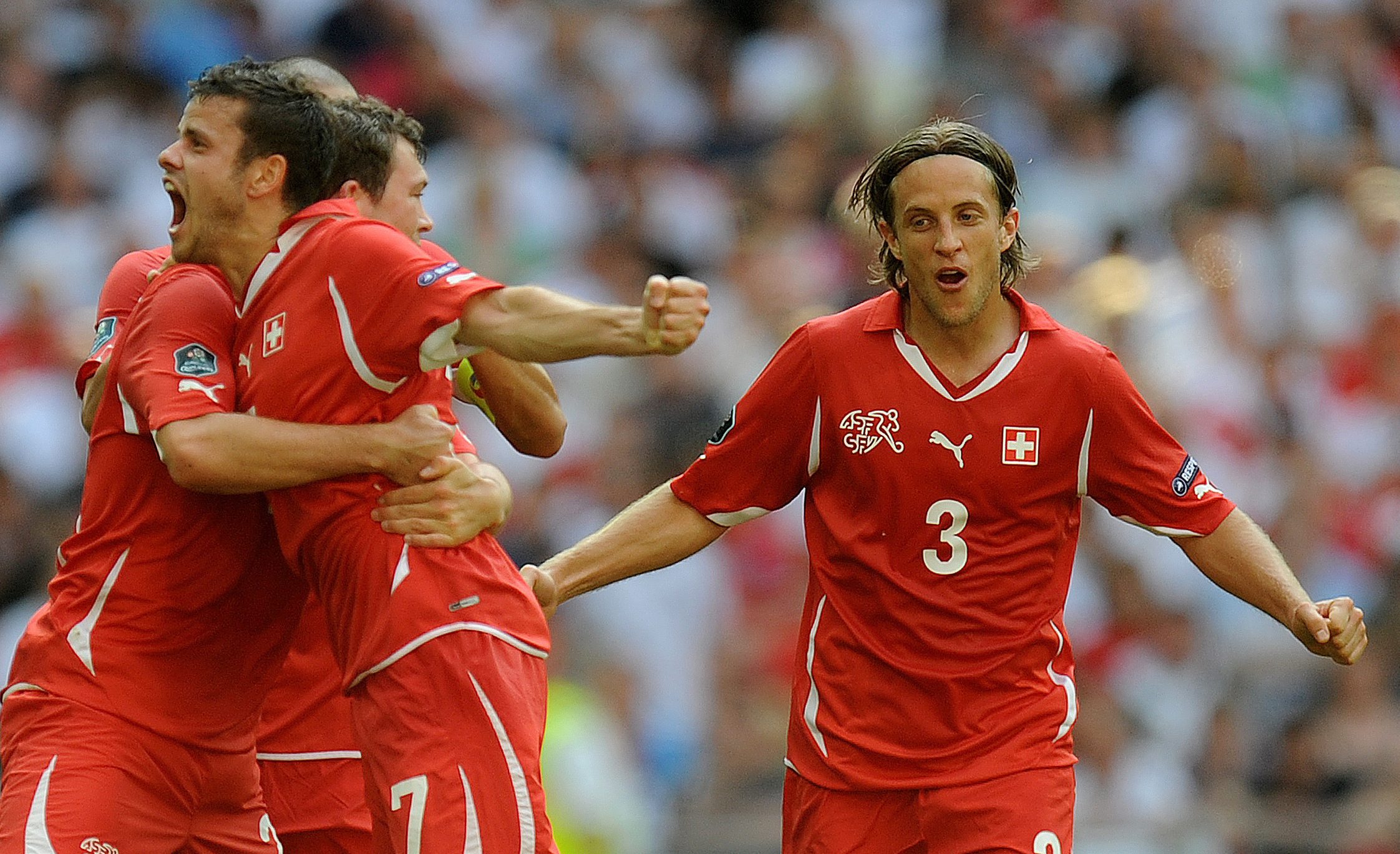 Отбора на Швейцария ликува след гола във вратата на Англия