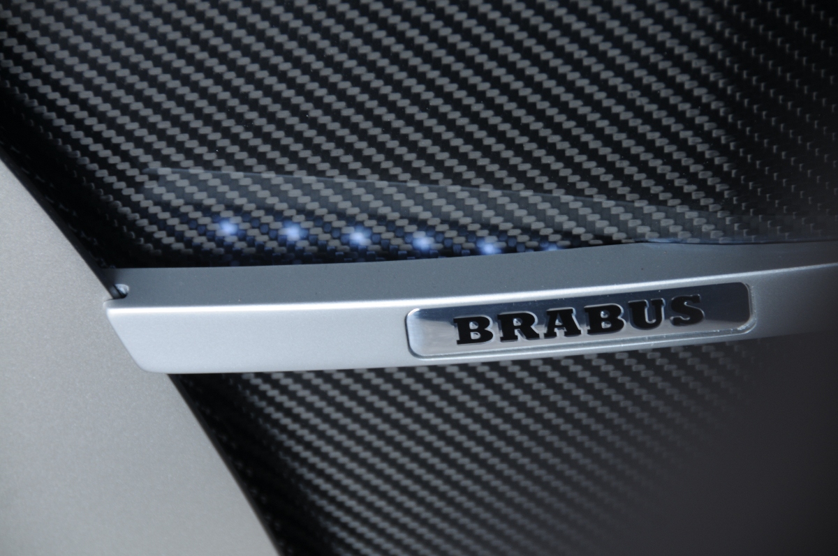 Brabus S-class изгрява на Автосалона в София
