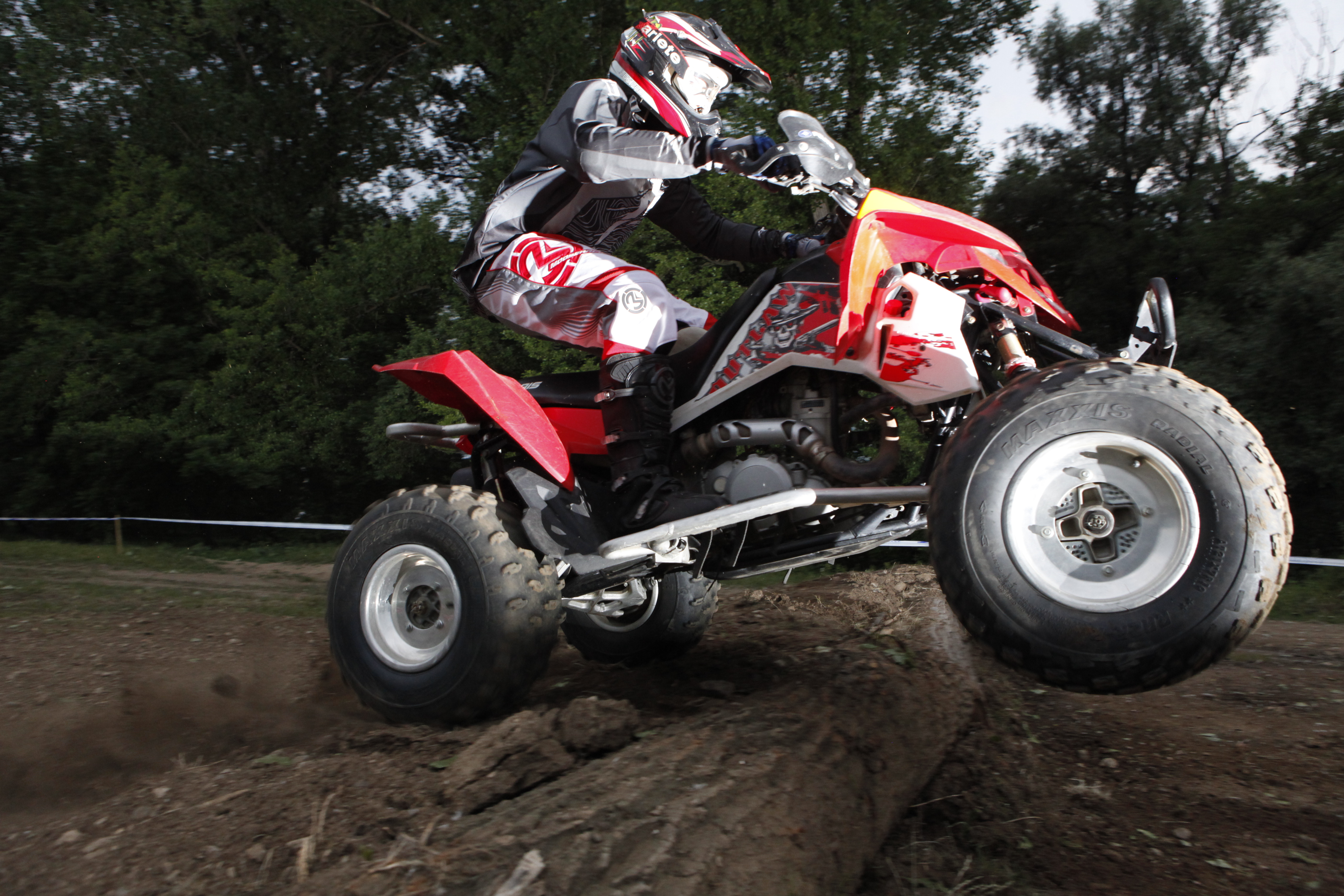 Ендуро шампионатът стартира с екстремен тест