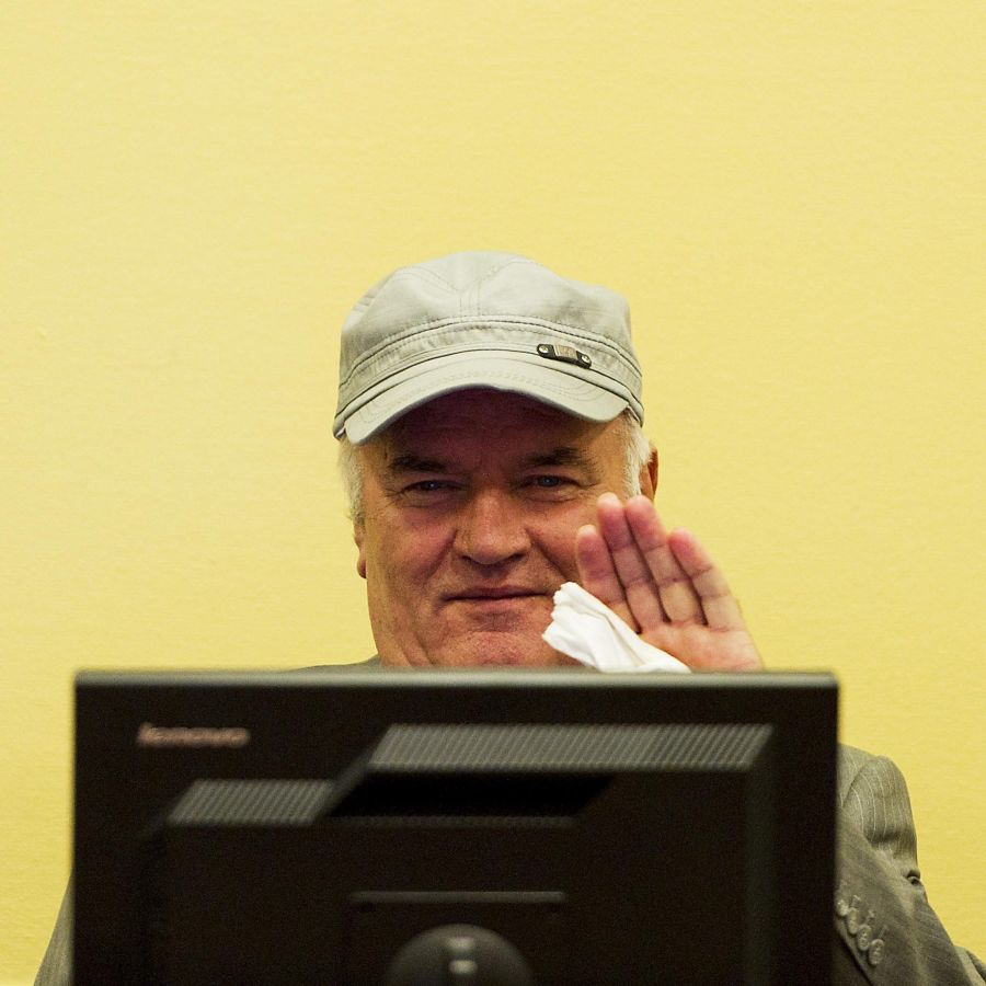 Ратко Младич бе изгонен от съдебната зала